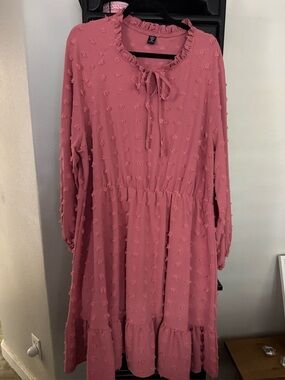 Women’s Pink Swiss Dot Tie-Neck Midi Dress